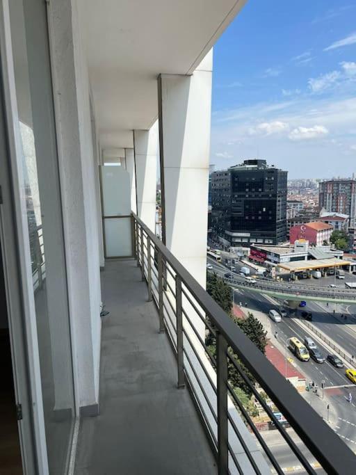 Daire Location Free Wifi Ac Parking Garage İstanbul